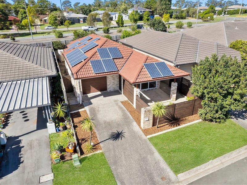 103 Carlingford Circuit, Warner
