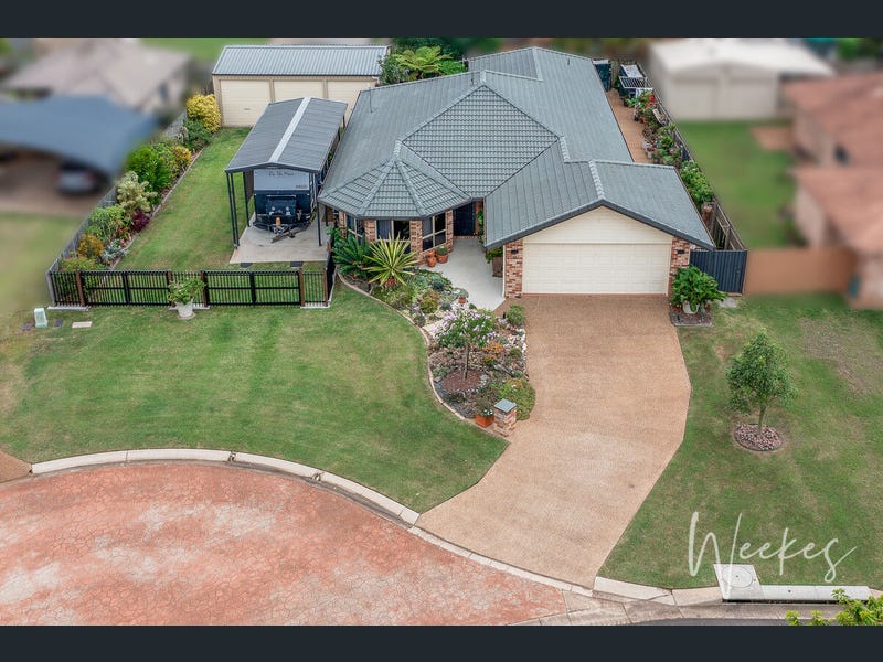 12 Serenity Drive, Kalkie