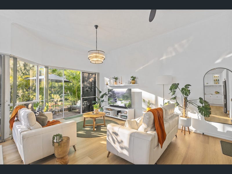 13/56-70 Guineas Creek Road, Currumbin Waters