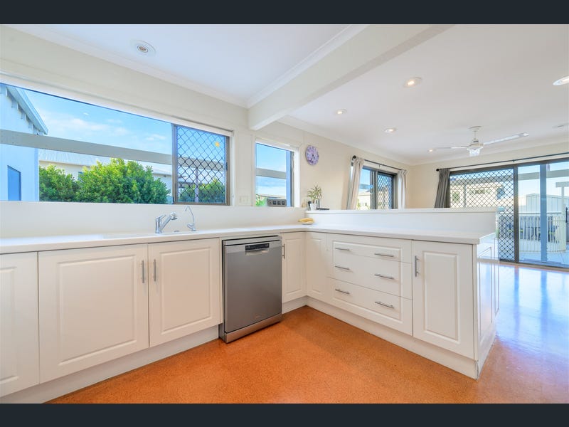 8 Caledon Street, Tannum Sands