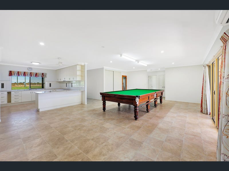 576 Gin Gin Road, Oakwood