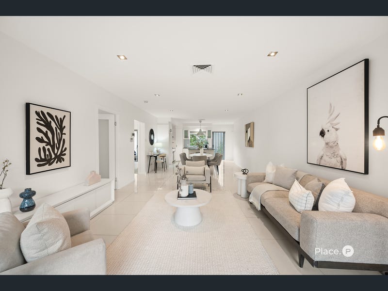 4/215 Wellington Road, East Brisbane