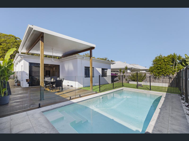 51 Eden Drive, Baringa