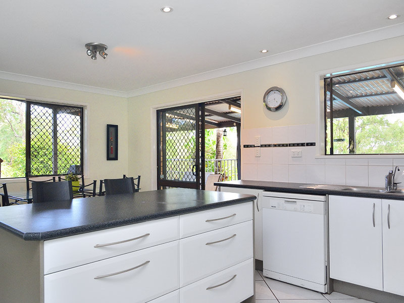 131 Elanora Way, Karalee