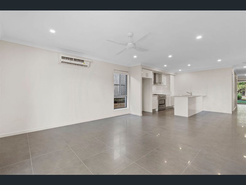 46 Rhone Drive, Holmview