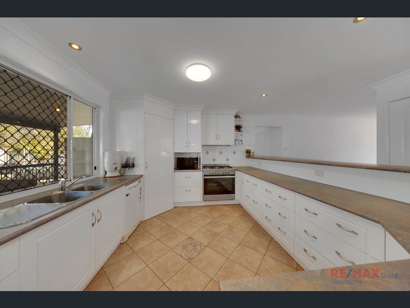 11 Sun Valley Road
