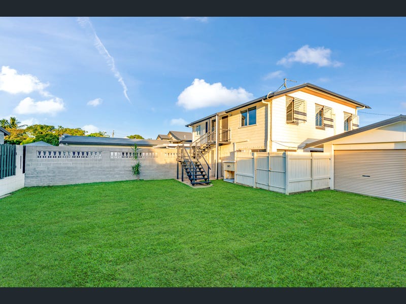 2/5 Shaw Street, West End