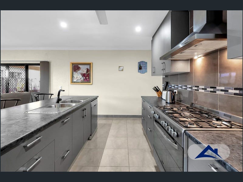 39 Treetop Drive, Mount Sheridan