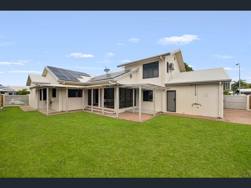 5 Lakefield Drive, Idalia