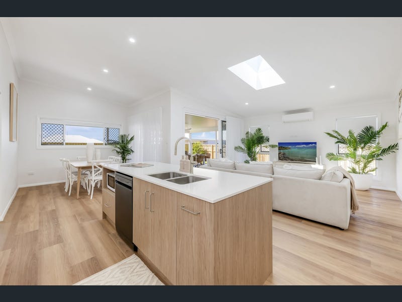 46 Wisteria Street, Bargara