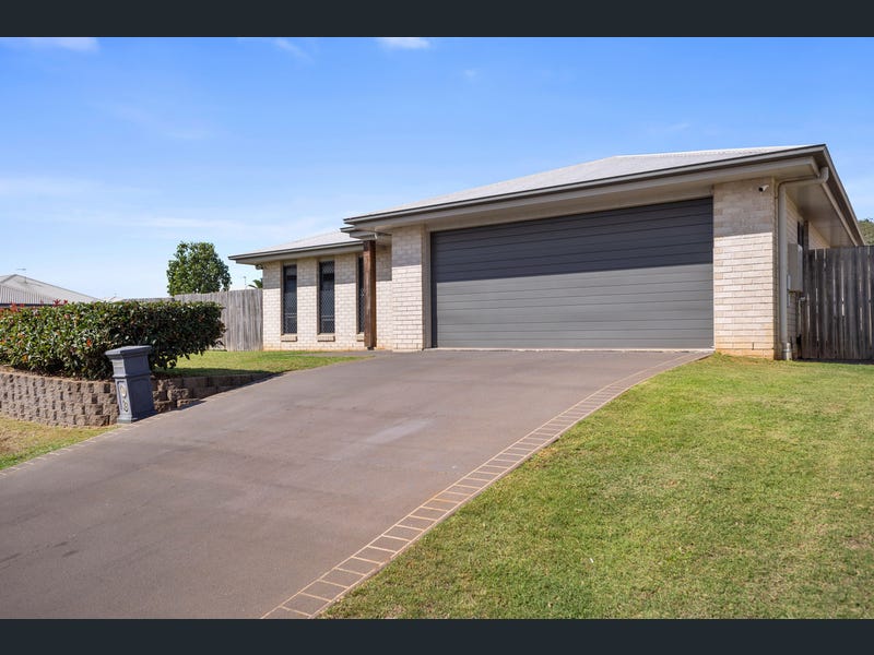 3 Roy Close, Westbrook