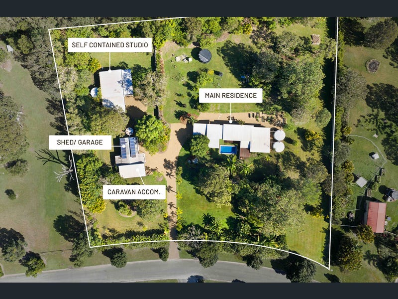 11 Edington Drive, Cooroibah