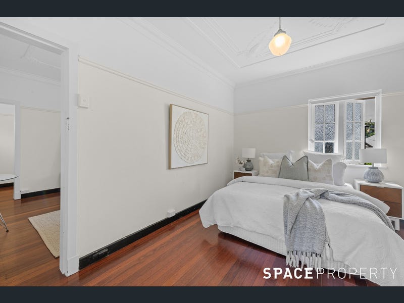 638 Brunswick Street, New Farm