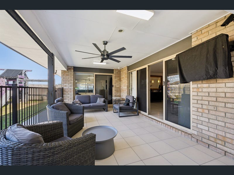 2 Flagstone Way, Berrinba