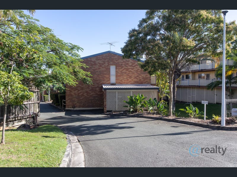 13/8 Briggs Road, Springwood