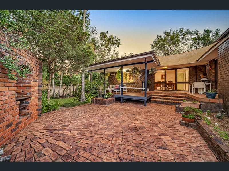 32 Bruna Street, Runcorn