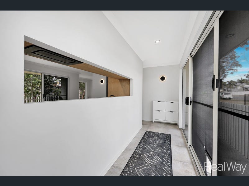 30 Dunkirk Street, Svensson Heights