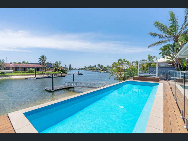 14 Eady Avenue, Broadbeach Waters