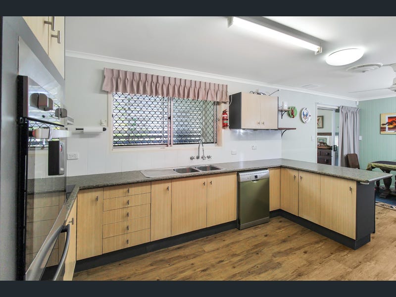 22 Andrews Road, Crows Nest