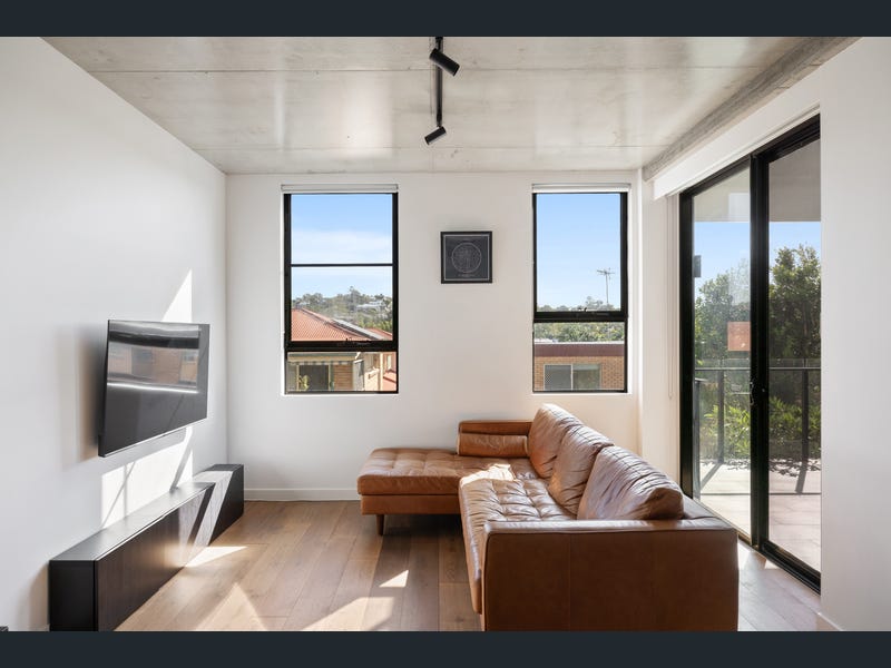 6/53 Erneton Street, Newmarket