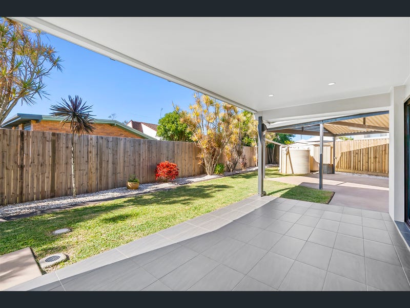 2/10 Malkana Crescent, Buddina
