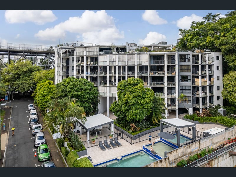 23/161 Main Street, Kangaroo Point