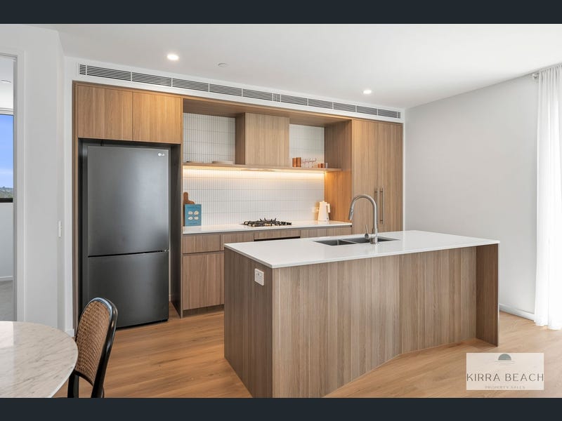 204/7 Douglas Street, Kirra