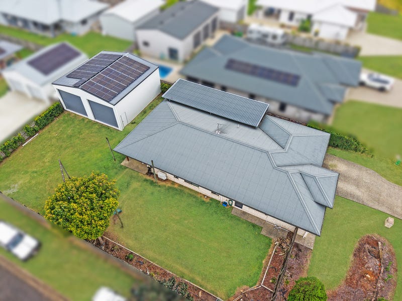 61 Hoffman Drive, Marian