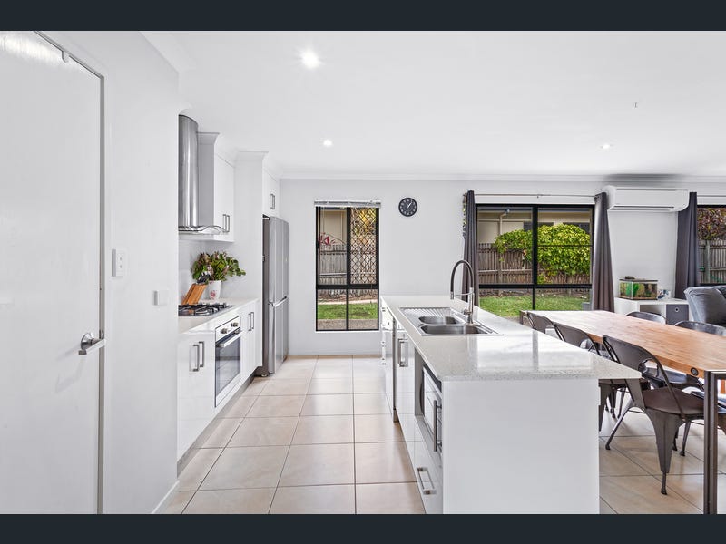 18 Sanctuary Avenue, Jubilee Pocket