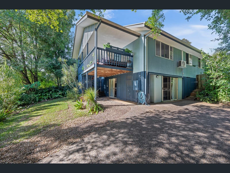 8 Palmwoods School Road