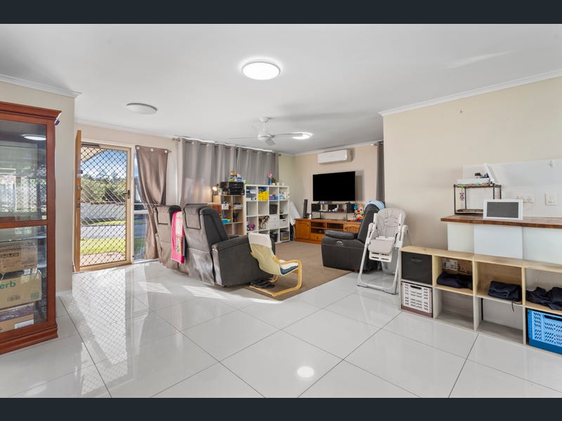 113 Castile Crescent, Edens Landing