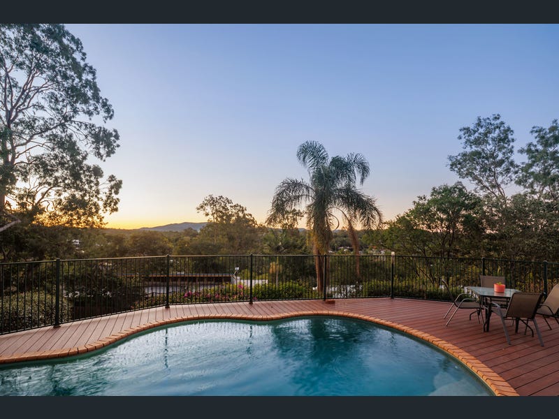 27 Pinkwood Street, Bellbowrie