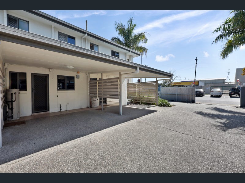 2/361 Alfred Street, Mackay