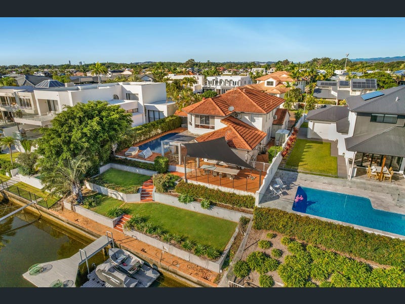 22 Montego Court, Mermaid Waters