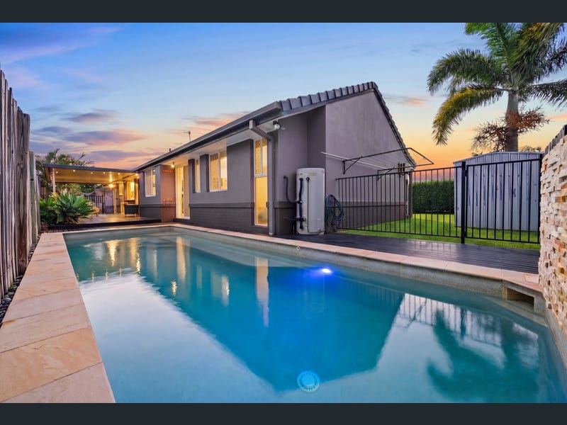 6 Thornbill Place, Burleigh Waters