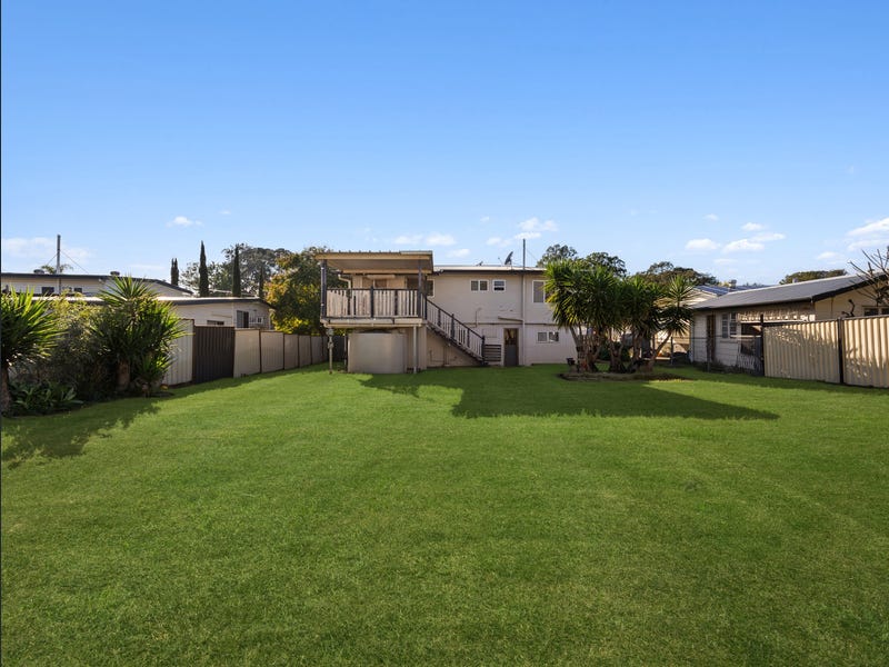 6 Prunda Parade, Raceview