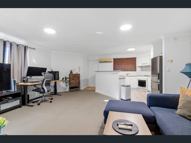 2/1 Hillsdon Road, Taringa