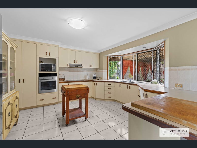 14 Haydn Drive, Kawungan