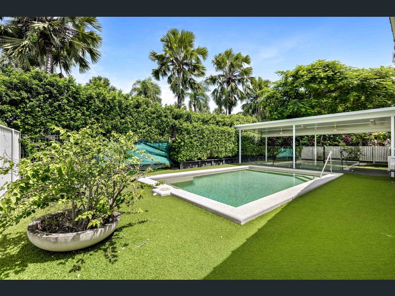 12 Stream Avenue, Kewarra Beach