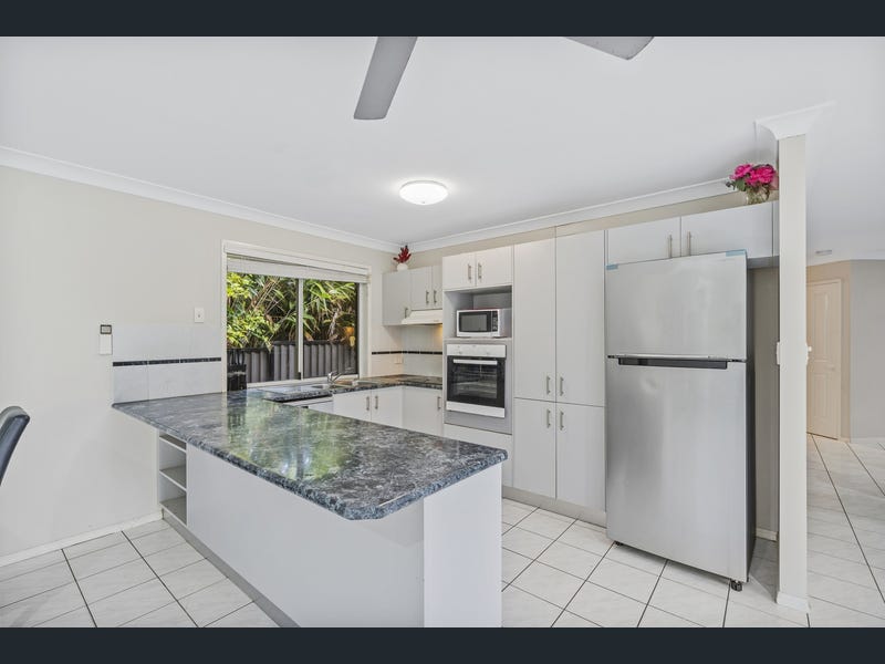 28 Ballybunion Drive, Parkwood