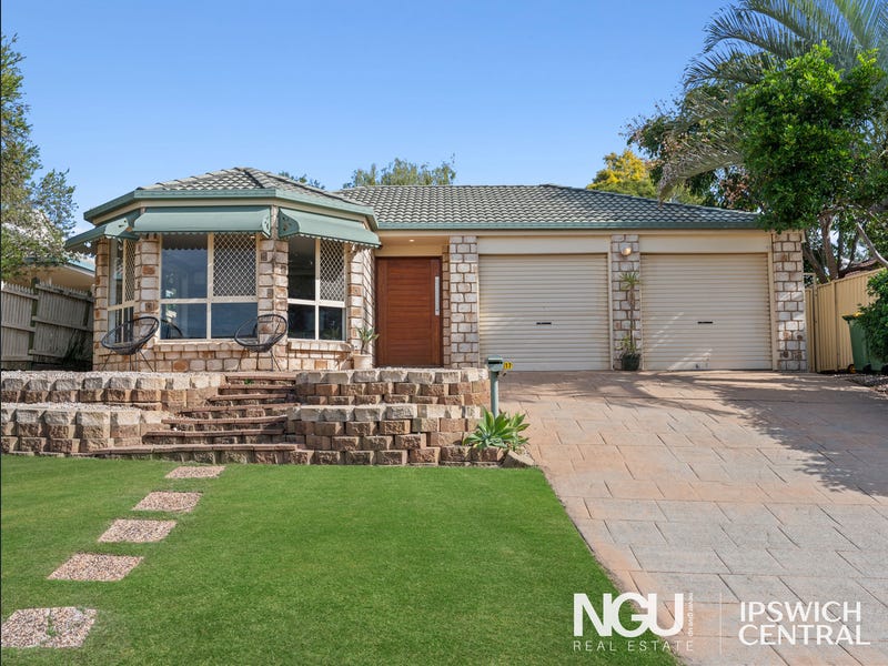17 Dianthus Place, Flinders View