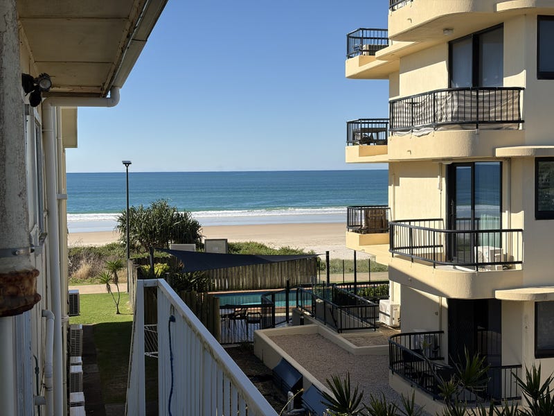 4/339 Golden Four Drive, Tugun