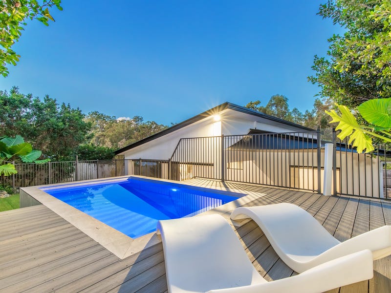11 Green Court, Reedy Creek