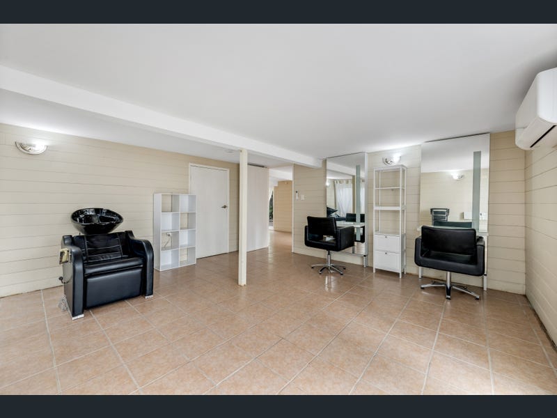 60 Seventh Street, Railway Estate