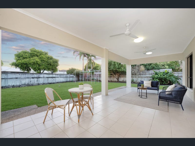 2 Summerlake Circuit, Idalia