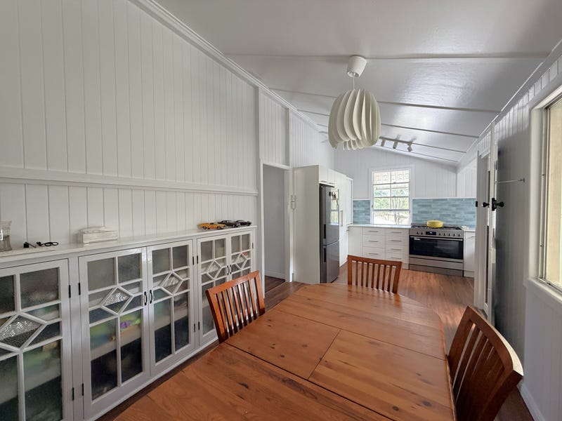 17 REDGWELL CLOSE, Apple Tree Creek