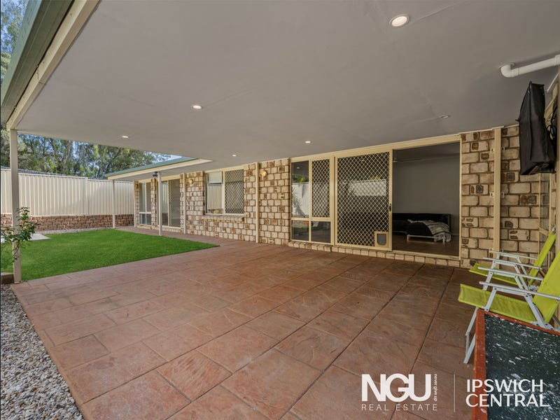 17 Dianthus Place, Flinders View