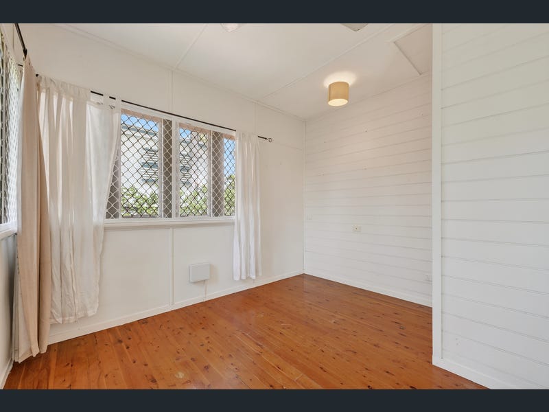 14 Barbeler Street, Currajong