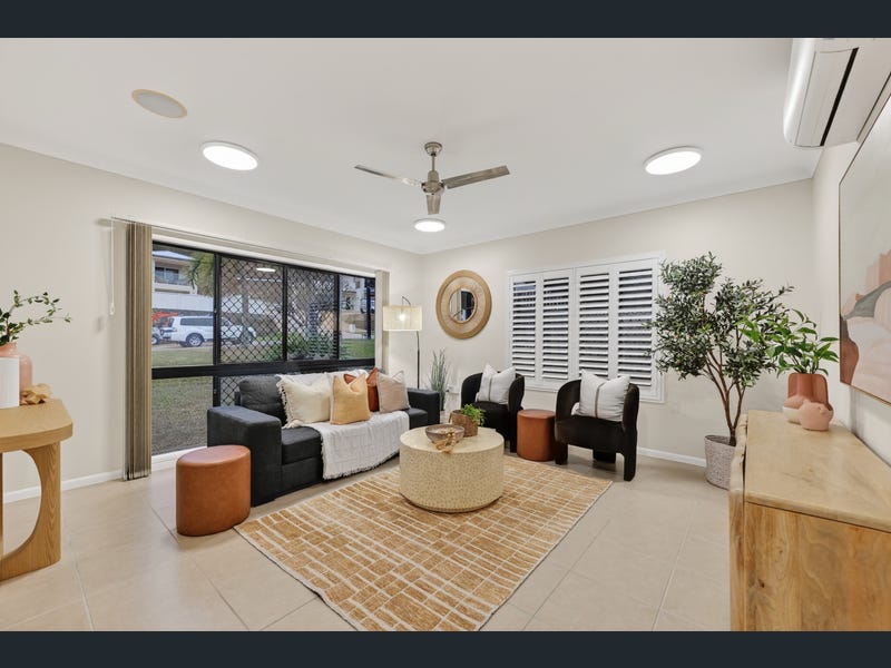 27 Knox Court, Mount Louisa