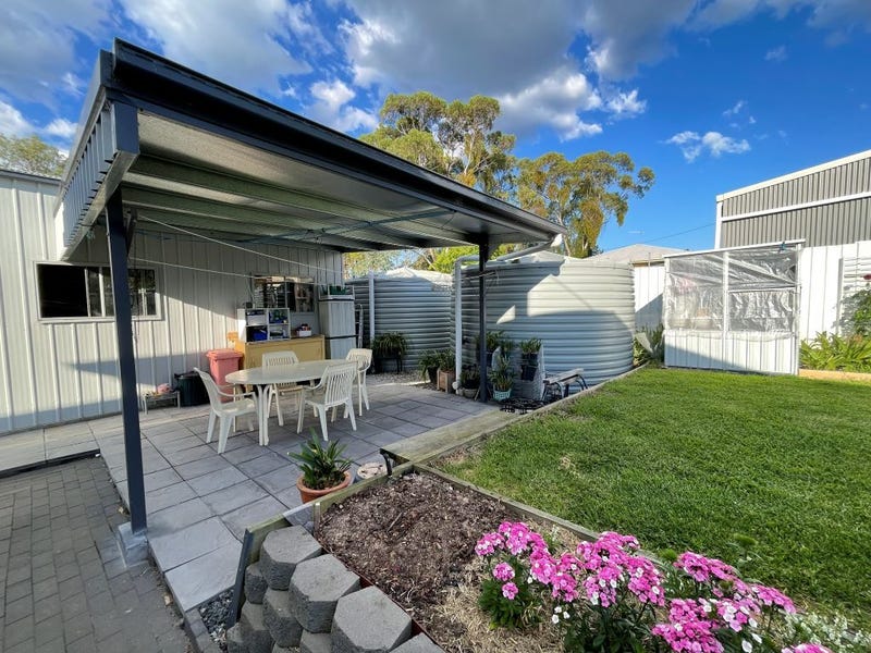 24 Calvert Road, Glen Aplin